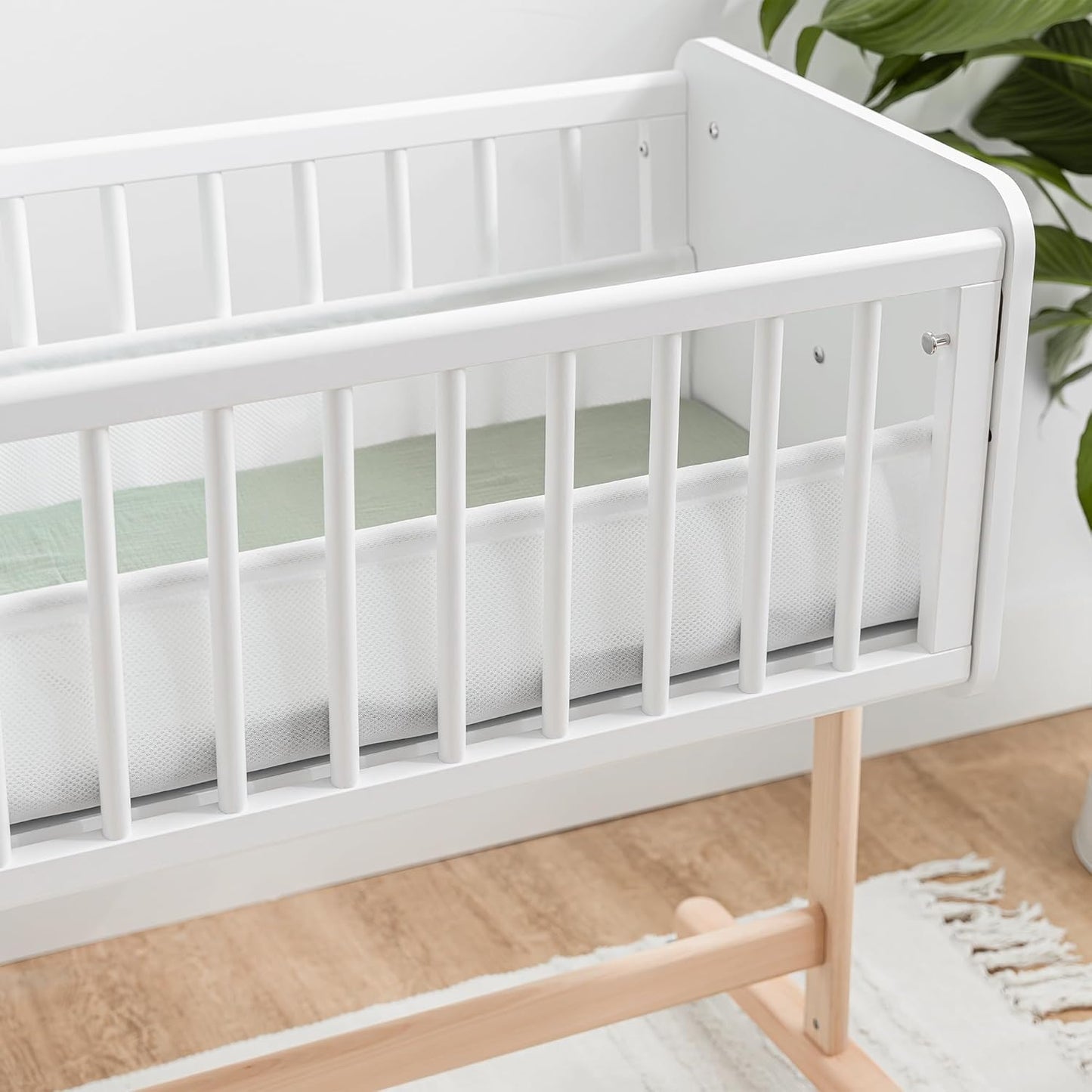 Comfy Cubs Wooden Bedside Bassinet Sleeper - Safe and Stylish Baby Crib - Ideal Baby Sleeper Bed Crib for Newborns and Infants - Perfect Nursery Essentials for Babies