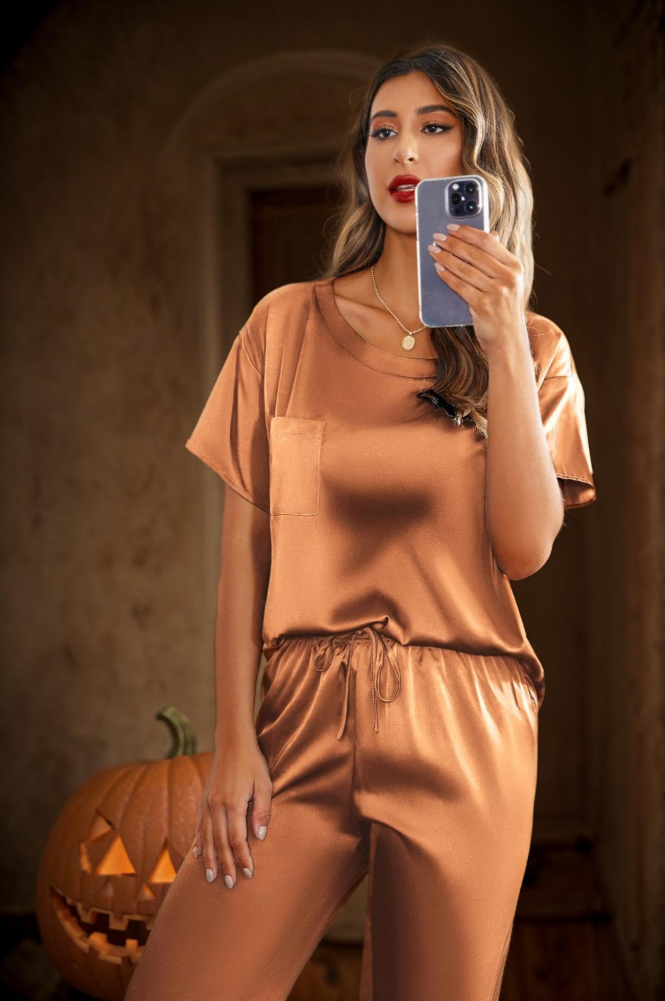 Ensemble de pyjama en satin soyeux pour femmes Ekouaer, chemise à manches courtes avec pantalon de pyjama long, vêtements de détente doux