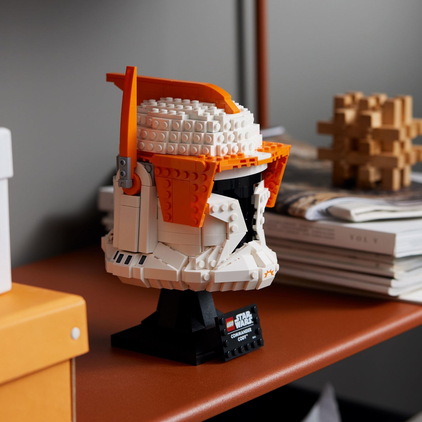 Ensemble de construction à collectionner LEGO Star Wars Clone Commander Cody Helmet 75350 - Avec des détails authentiques, modèle d'affichage de décoration de bureau pour adultes, souvenirs de la collection The Clone Wars et idée cadeau 