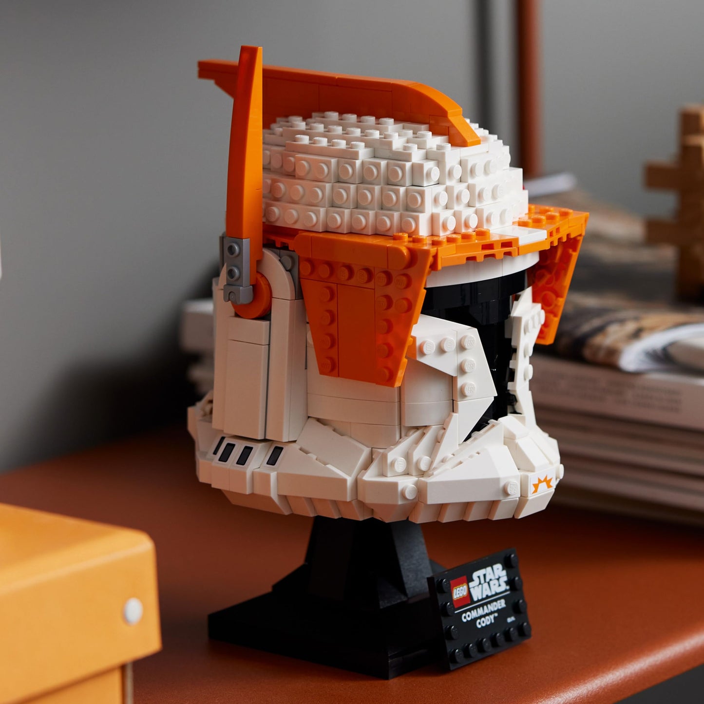 Ensemble de construction à collectionner LEGO Star Wars Clone Commander Cody Helmet 75350 - Avec des détails authentiques, modèle d'affichage de décoration de bureau pour adultes, souvenirs de la collection The Clone Wars et idée cadeau 