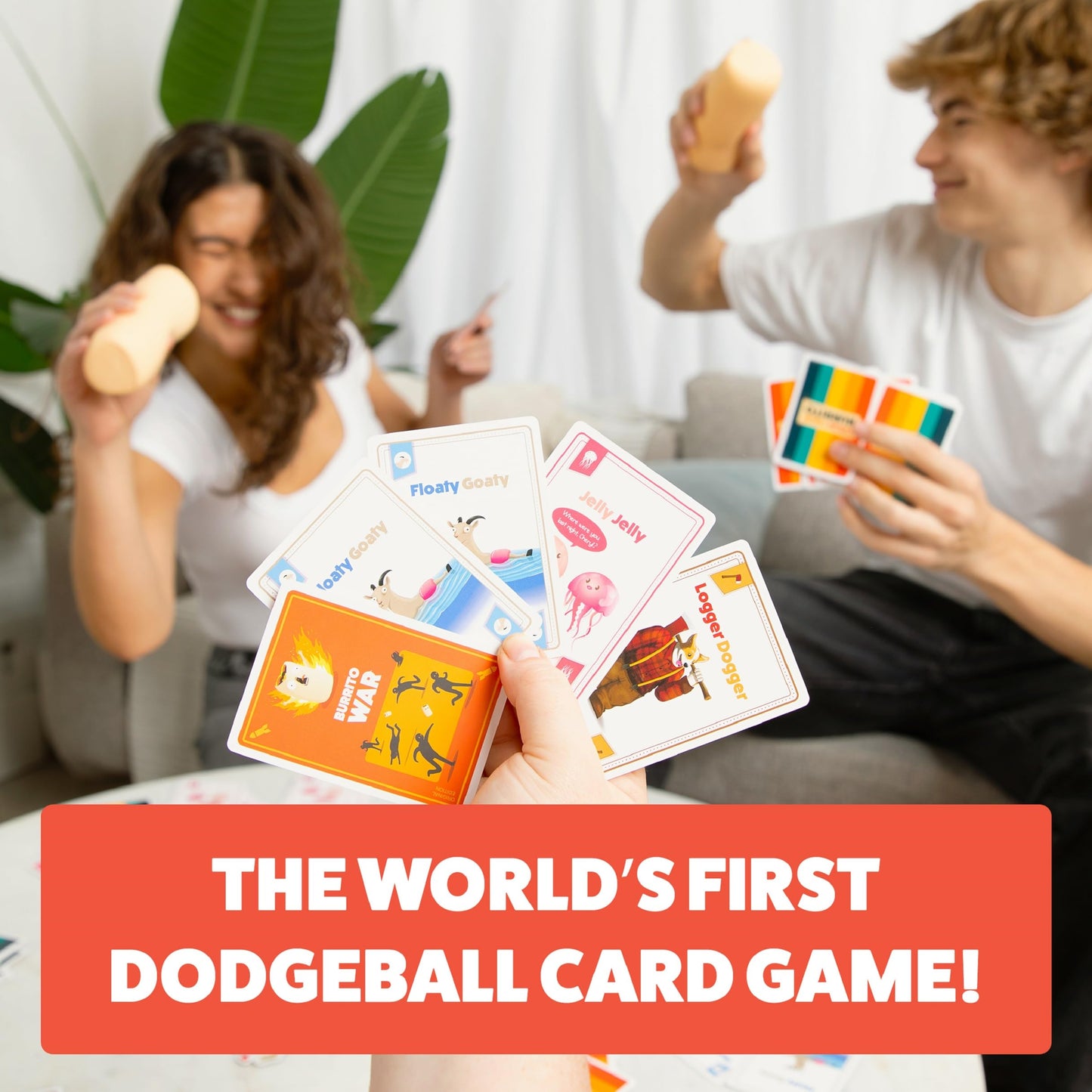 Throw Throw Avocado de Exploding Kittens: una secuela y un juego de expansión de Dodgeball Card Game - Juegos de fiesta para toda la familia - Juegos de cartas para adultos, adolescentes y niños - 2 a 6 jugadores 